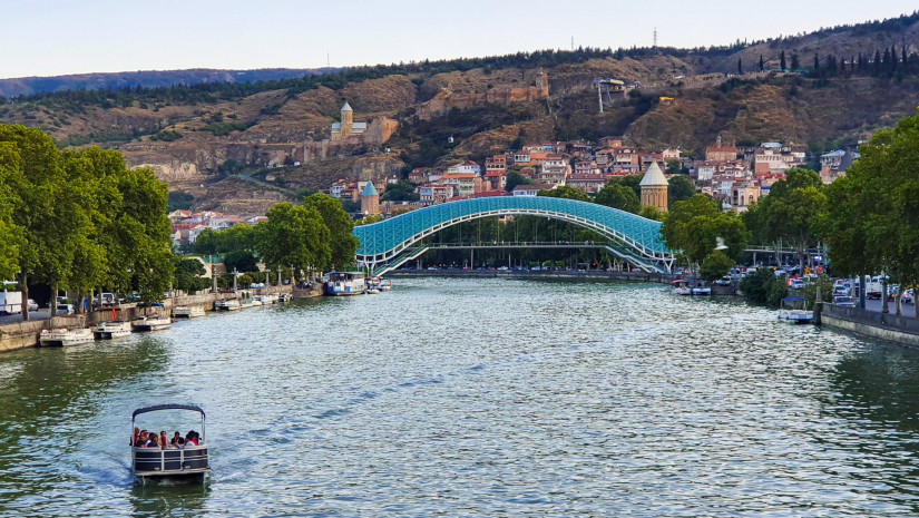 თბილისი, მტკვარი, მშვიდობის ხიდი