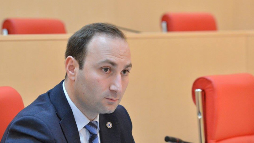 იურიდიული კომიტეტის თავმჯდომარე ანრი ოხანაშვილი