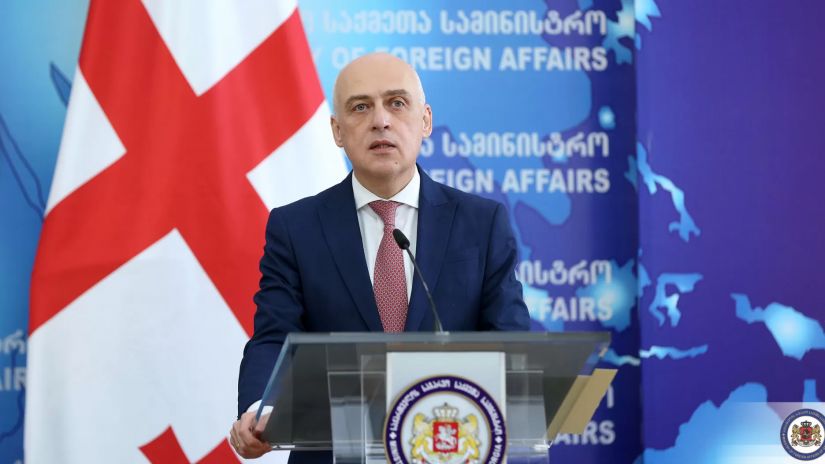დავით ზალკალიანი საგარეო უწყებაში ბრიფინგზე