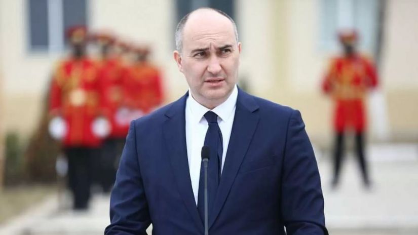 თავდაცვის მინისტრი