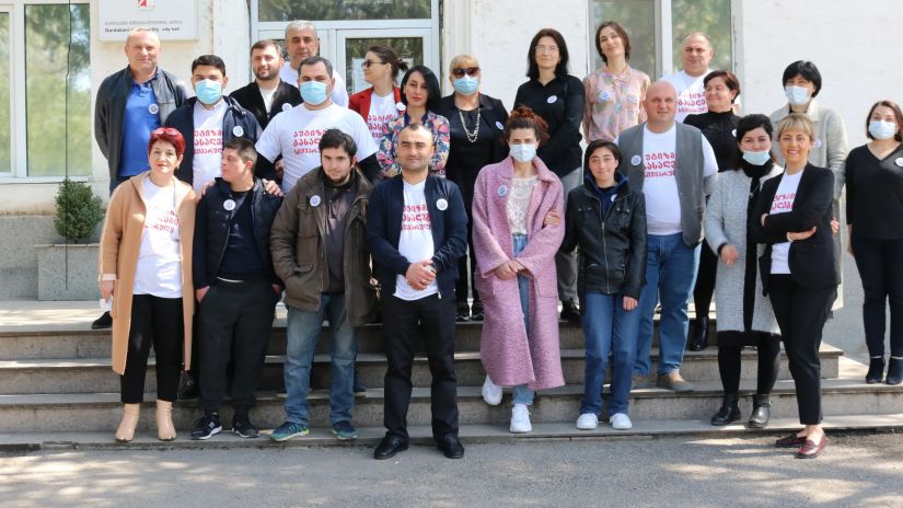 „აუტიზმის გასაღები სიყვარულია“ - ამ სლოგანით გარდაბანი წელს აუტიზმის საერთაშორისო დღეს შეუერთდა