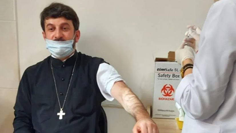 მამა მირიან მესხაძე