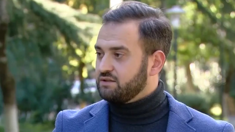 დემოკრატიული ცვლილებების ცენტრის ხელმძღვანელი დავით ჩიხელიძე Pia.ge