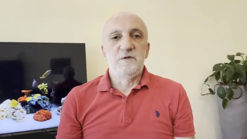პოლიტოლოგი გია ხუხაშვილი