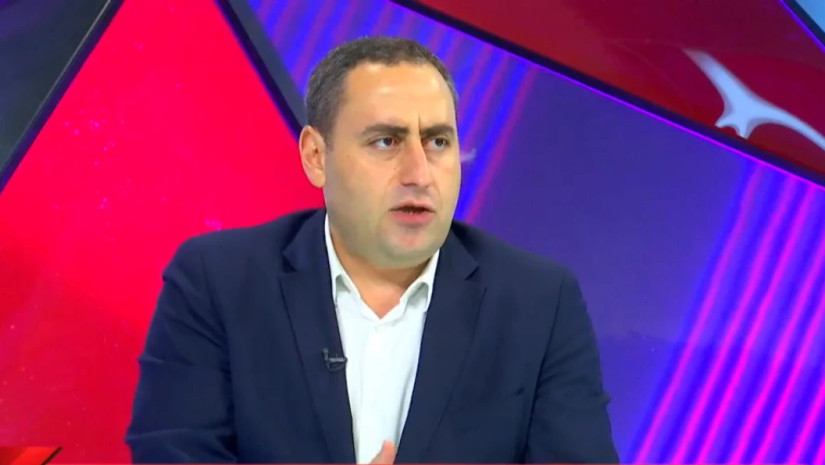 სტრატეგია აღმაშენებლის ლიდერი