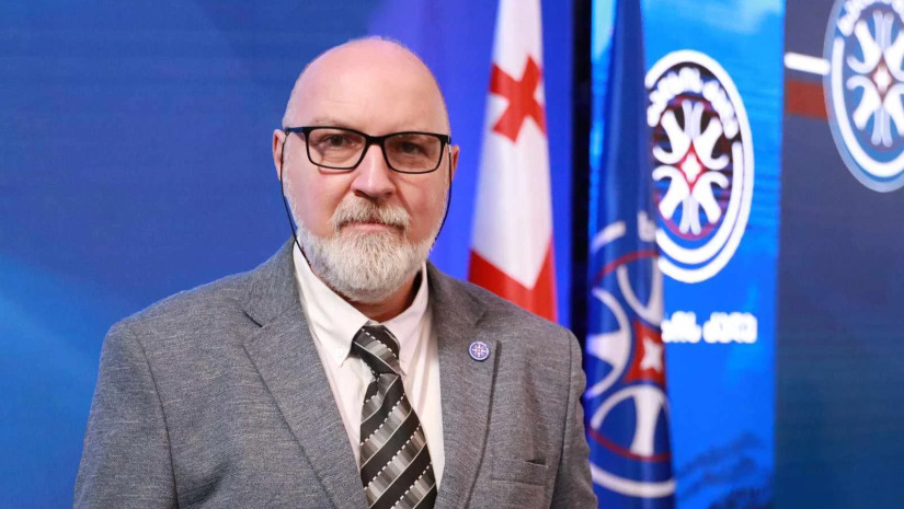 ხალხის ძალის წევრი