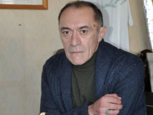 მამუკა ჩარკვიანი